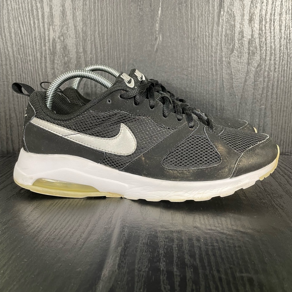 Nike Air Max Muse Women’s size 10